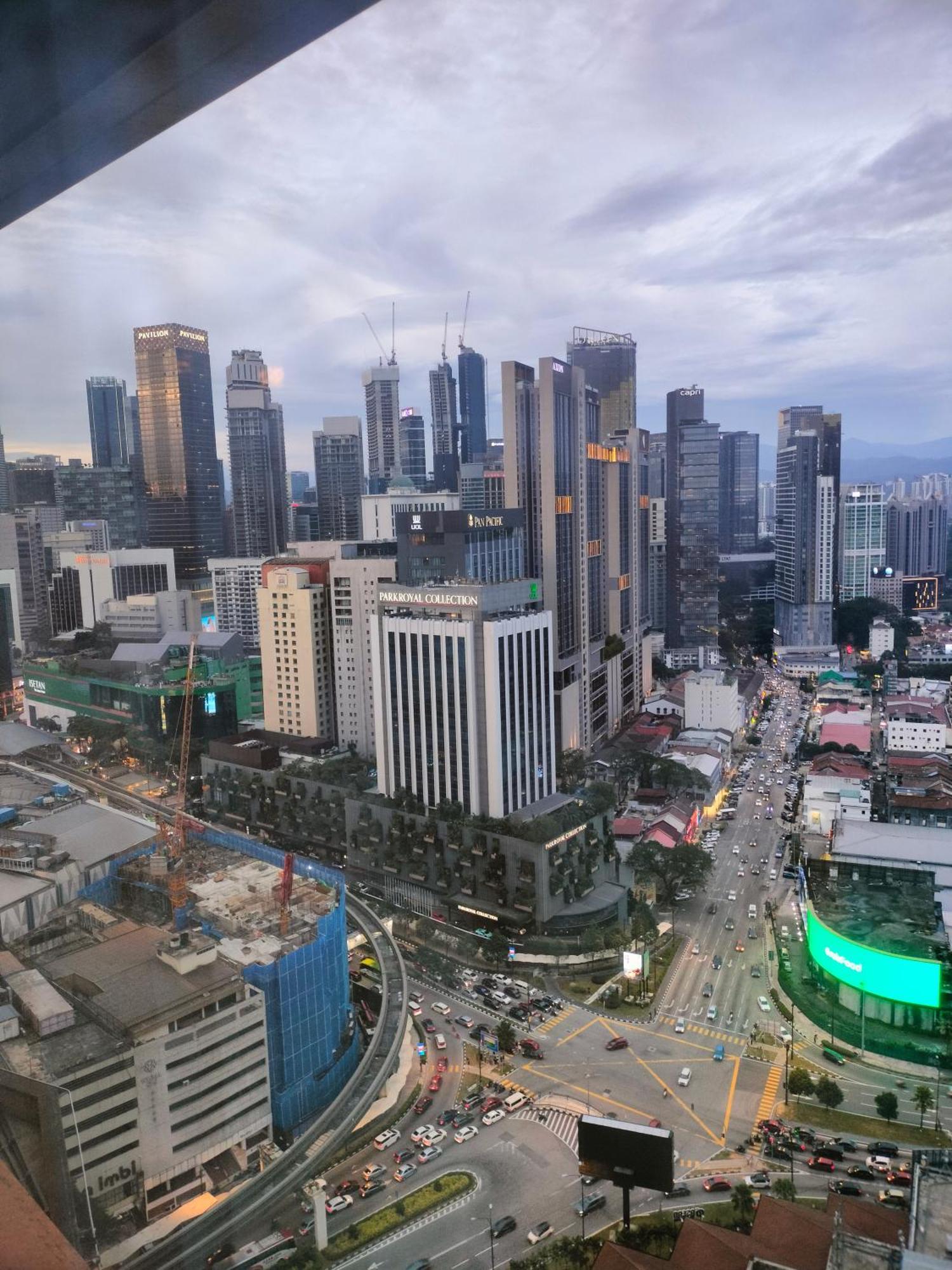 Kl Moonlight At Times Square Pangsapuri Kuala Lumpur